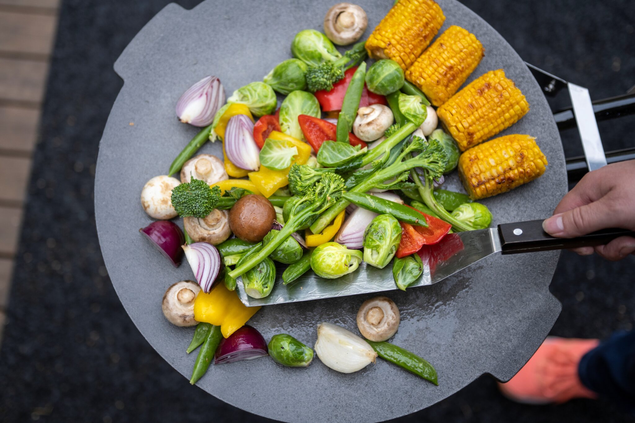 Чугунная сковорода садж с ножками 45 см — изображение 3