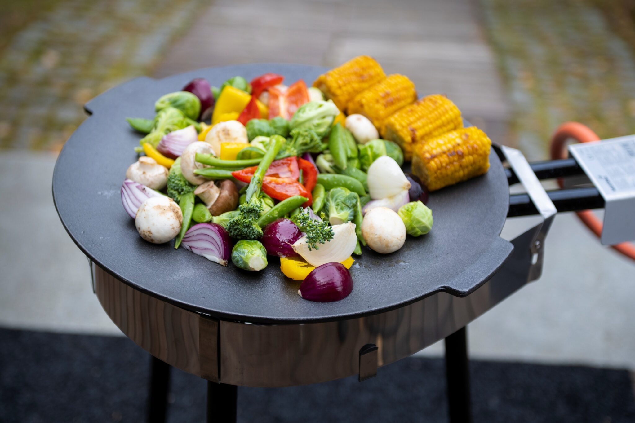 Чугунная сковорода садж с ножками 45 см — изображение 2