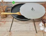 Picnic pan-disc 30 cm with lid, legs and wooden spatula - Image 4