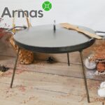 Сковорода-диск для пикника 41 см с крышкой, ножками и деревянной лопаткой — изображение 3