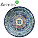 Uzbeku šķīvis plovam ar krāsainu ziedu mandalu uz zilā fona