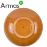 Aizmugure no uzbeku šķīvja ar dabīgo keramikas virsmu