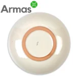 Uzbeku šķīvja glazēta aizmugure ar dabīgu apdari