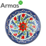 Узбекская тарелка для плова 38 см с красно-синим цветочным орнаментом – вид спереди