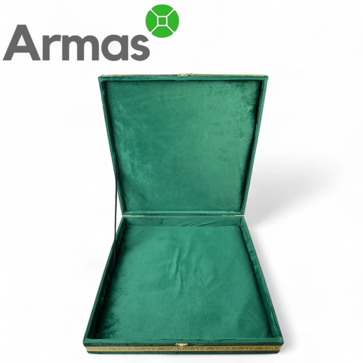 3963-1 (1) Dāvanu kastīte šķīvim Ljagan 42 cm, zaļa ar zelta apdari - Image 1