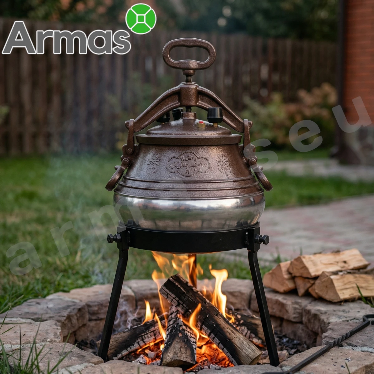 Afgāņu kazans 10L pulēts (M) uz trijkāja pagalmā