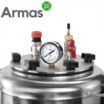 Elektriskais universālais autoklāvs UTEHO A- priekšējais skats no nerūsējošā tērauda